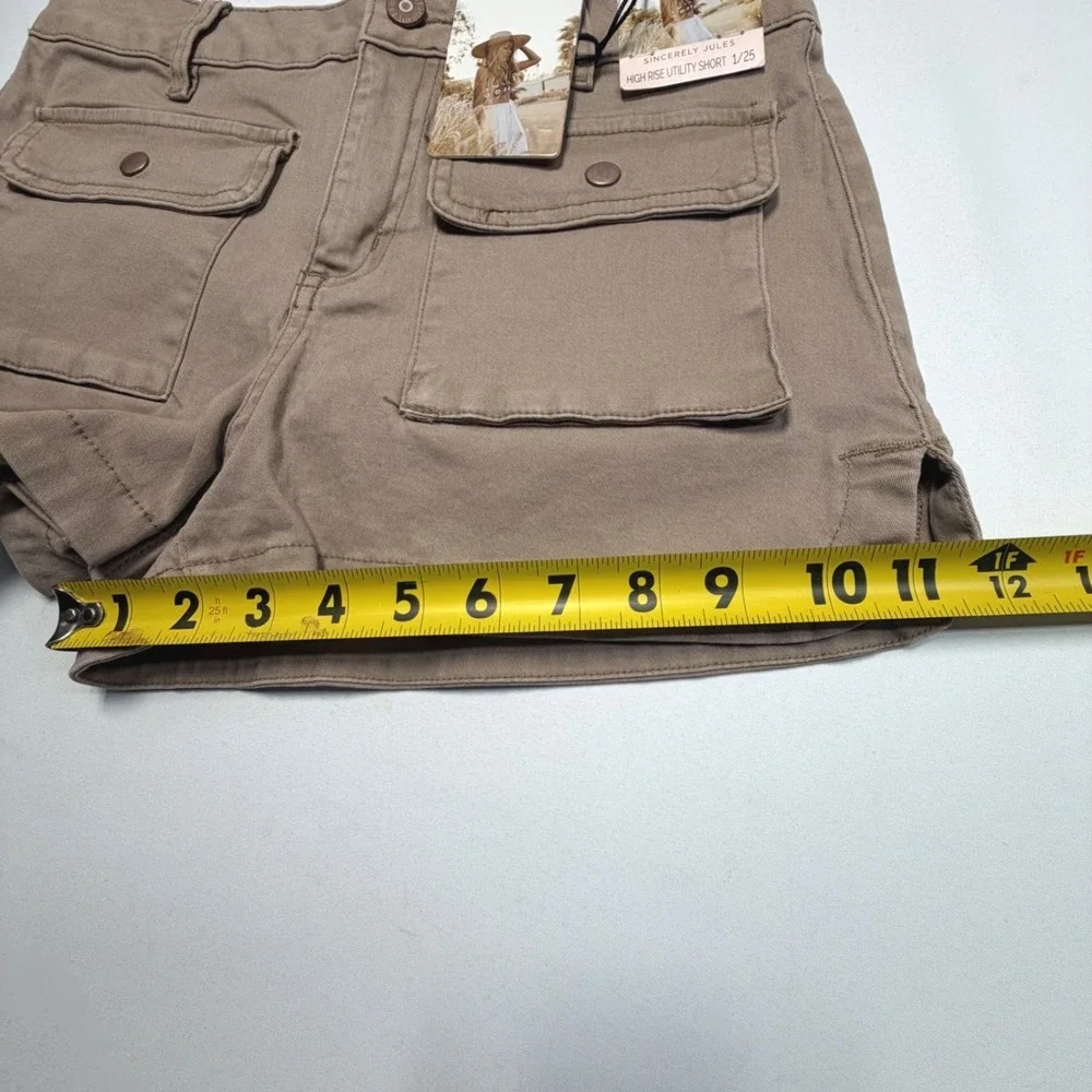 Sincerely Jules High Rise Utility Shorts‎ 25 NWT Taupe Cargo Stretch Casual